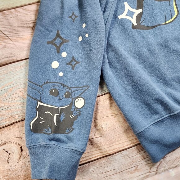 Star Wars Grogu Sweatshirt Medium Stronger Than You Think Baby Yoda Graphic - Picture 10 of 12